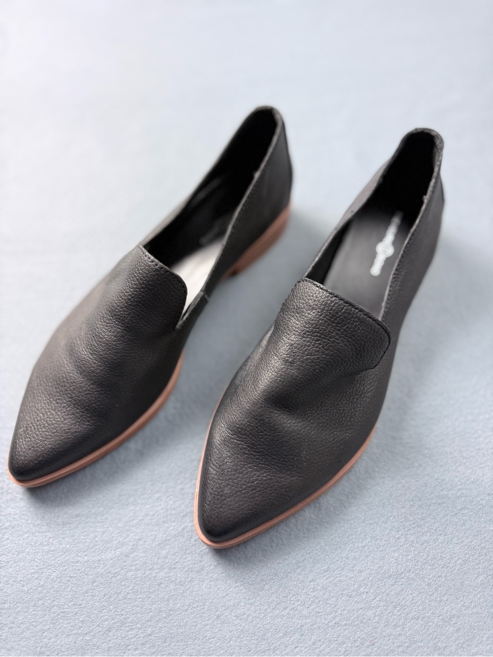 Treasure & Bond Kena Black Leather Pointed Toe Loafers Size 8.5